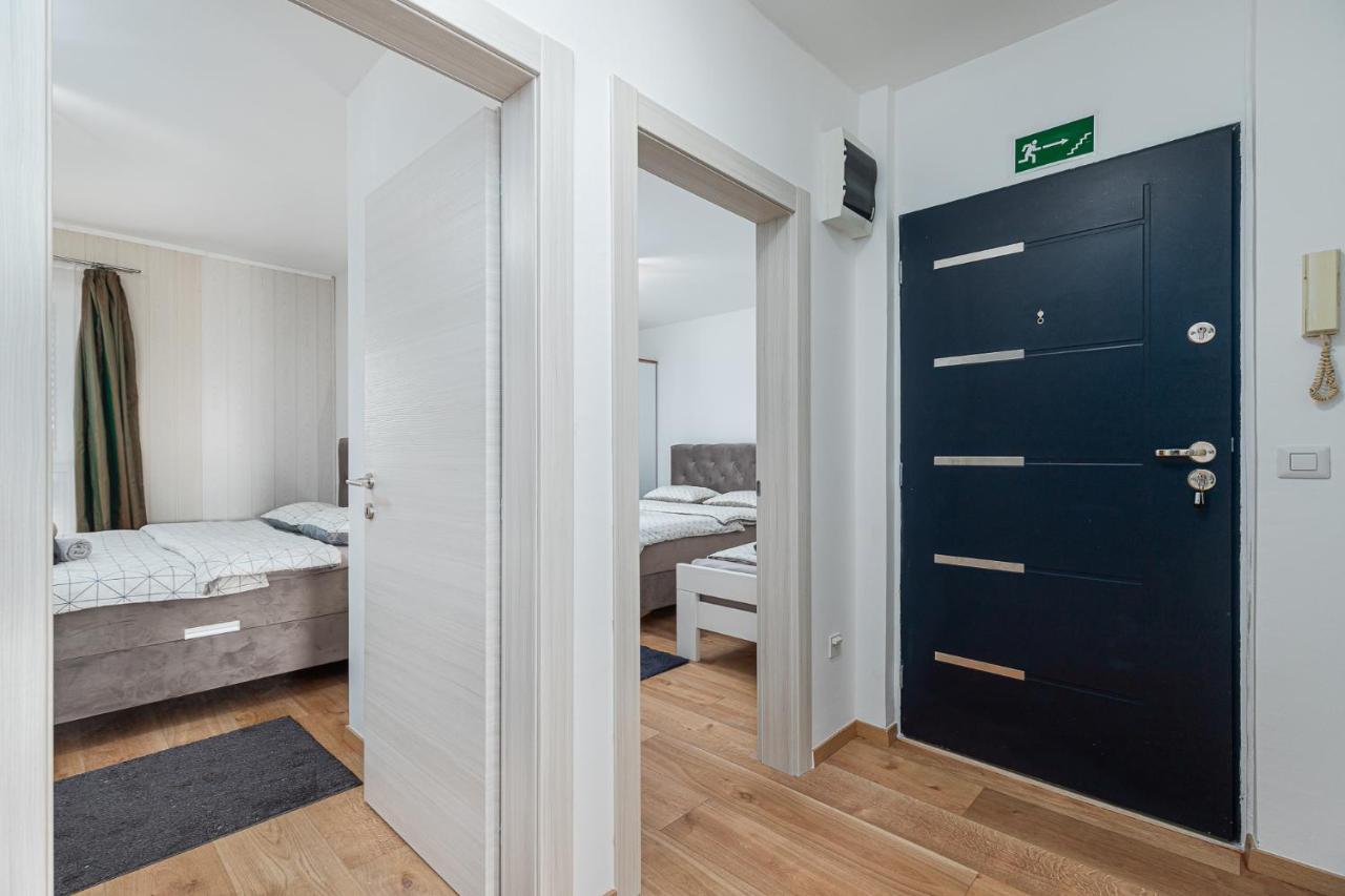 Apartmán Massa 200 M To The Porec